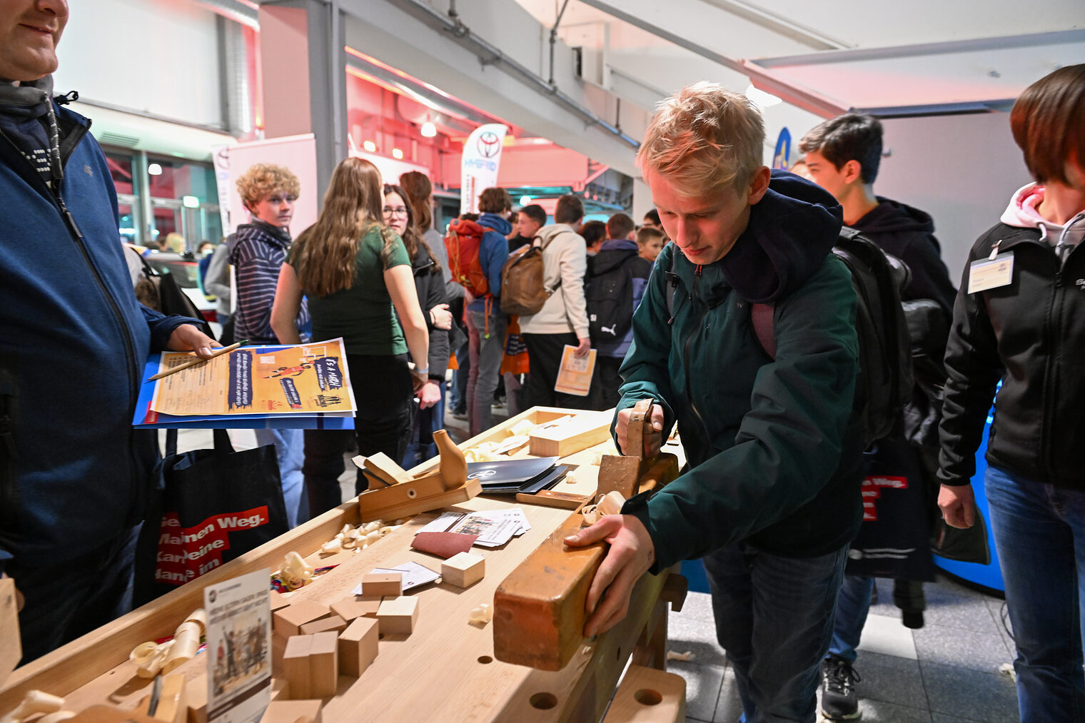 Tag des Handwerks in der Brosearena Foto: Ronald Rinklef