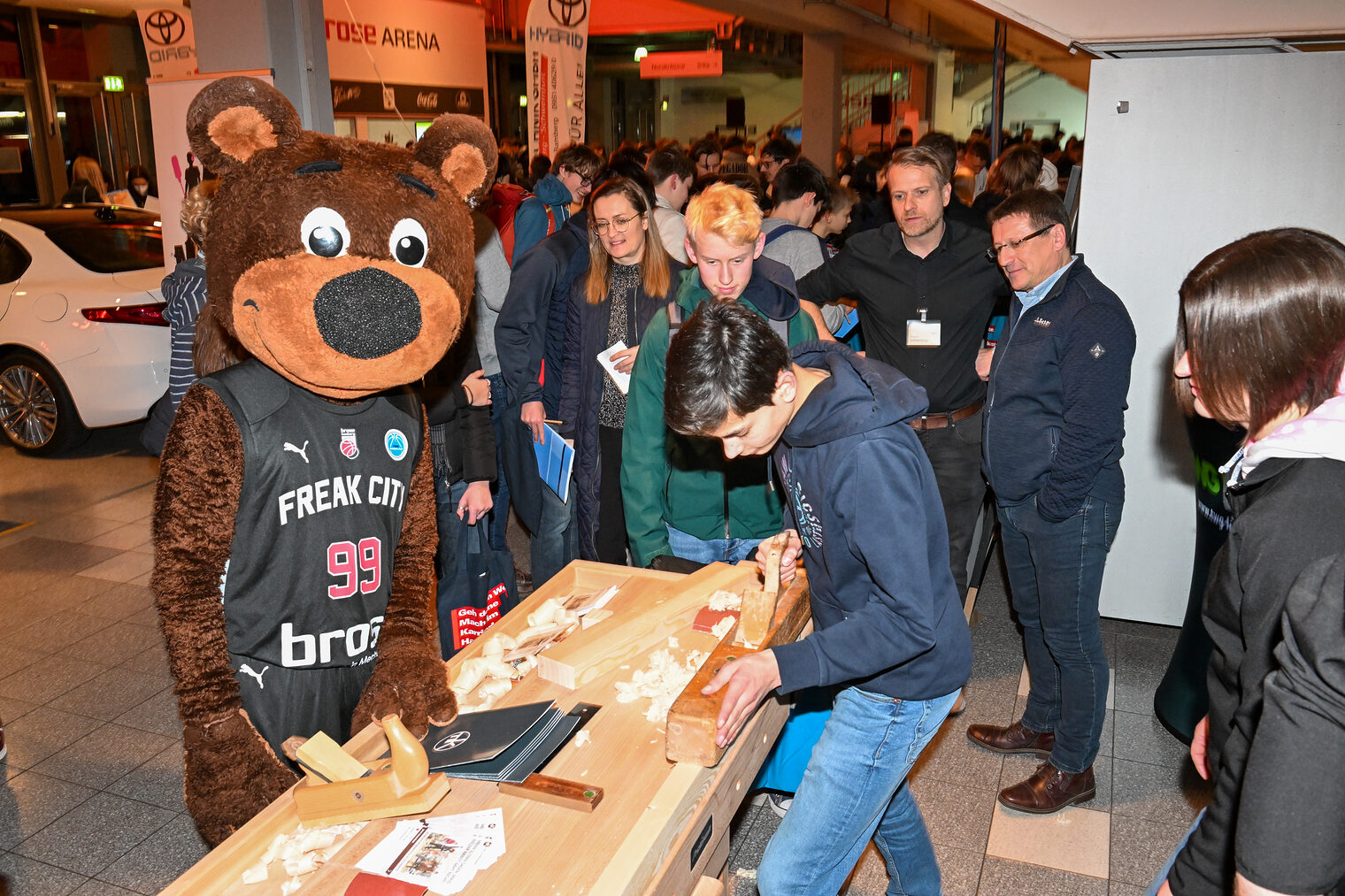 Tag des Handwerks in der Brosearena Foto: Ronald Rinklef