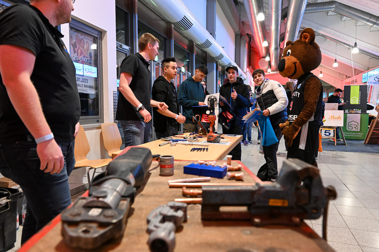 Tag des Handwerks in der Brosearena Foto: Ronald Rinklef