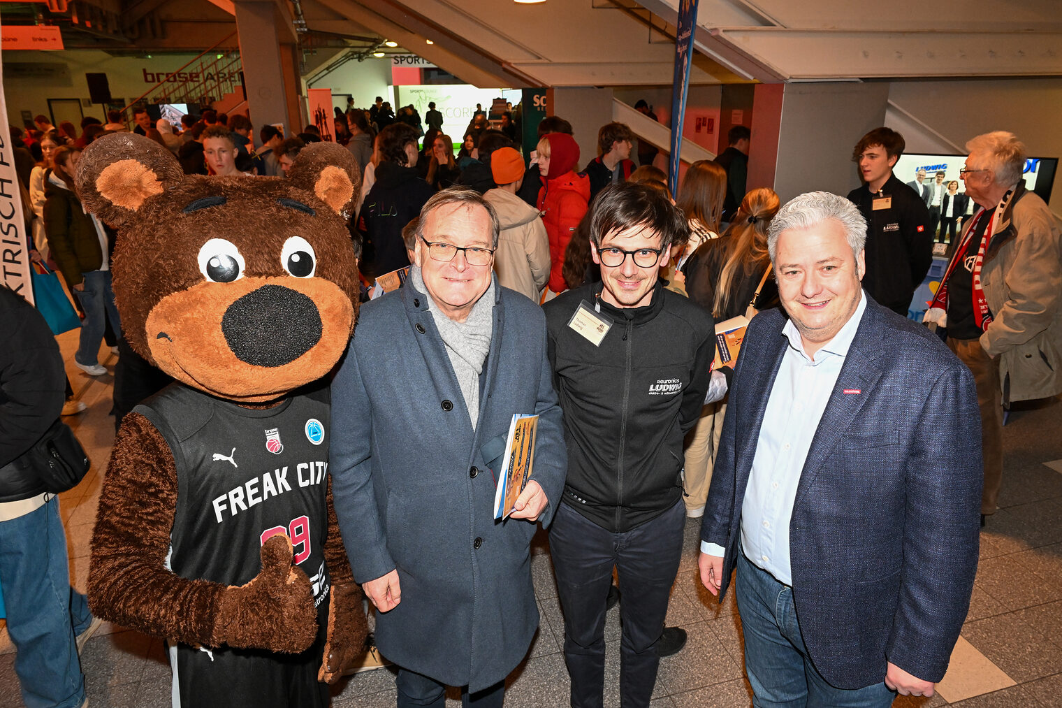 Tag des Handwerks in der Brosearena Foto: Ronald Rinklef