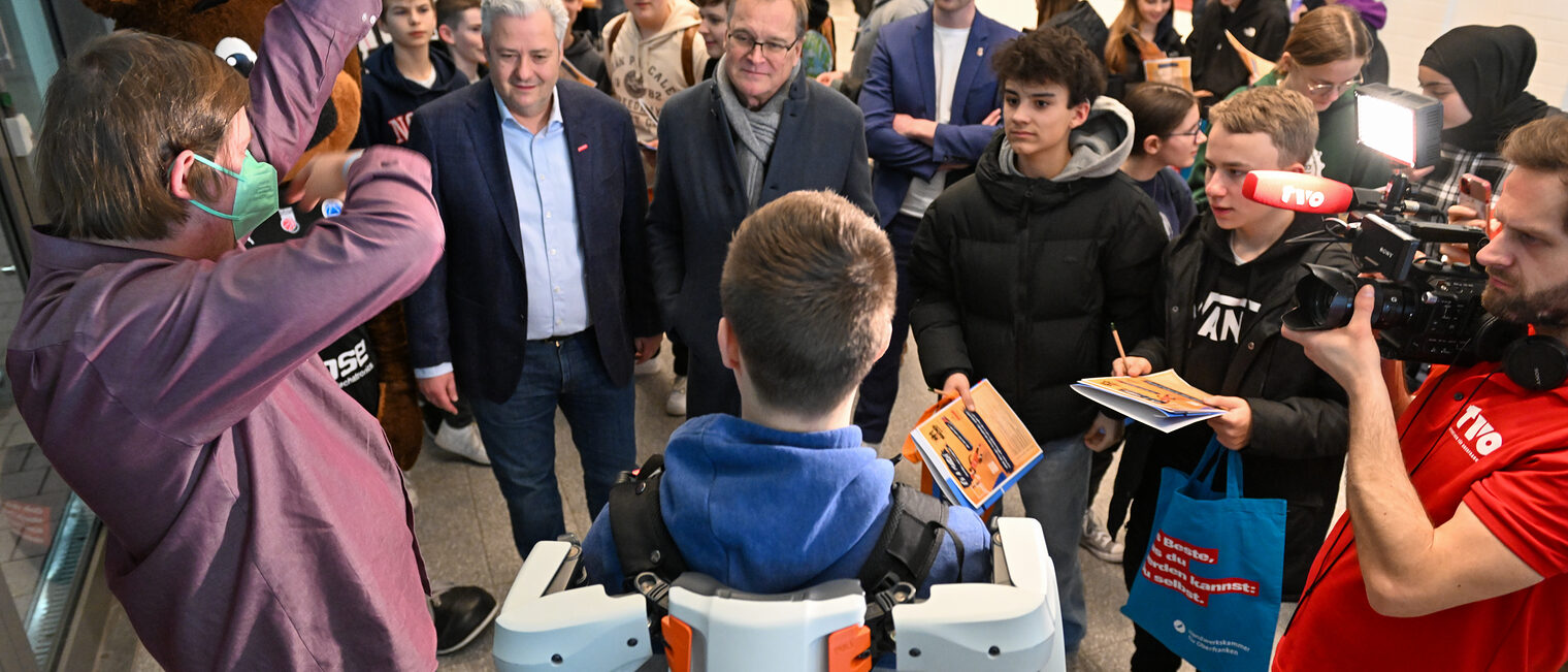 Tag des Handwerks in der Brosearena Foto: Ronald Rinklef