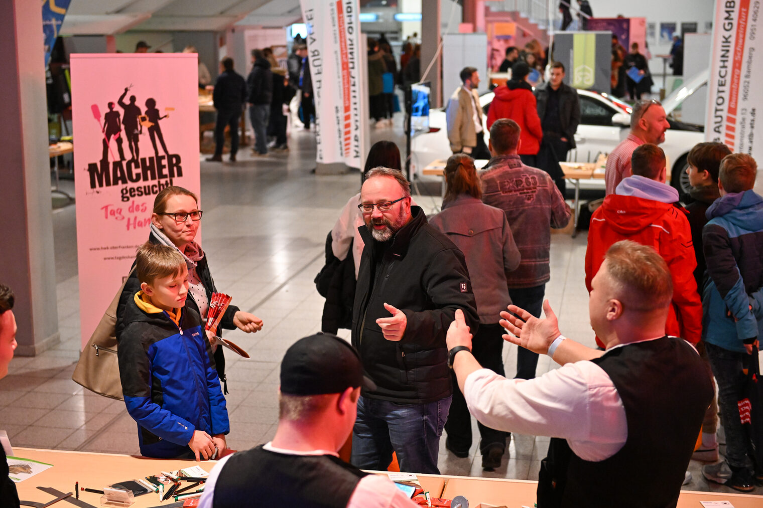 Tag des Handwerks in der Brosearena Foto: Ronald Rinklef