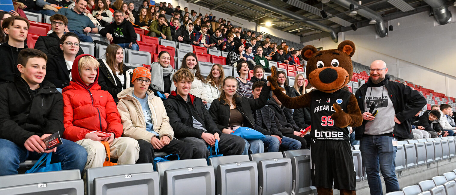 Tag des Handwerks in der Brosearena Foto: Ronald Rinklef