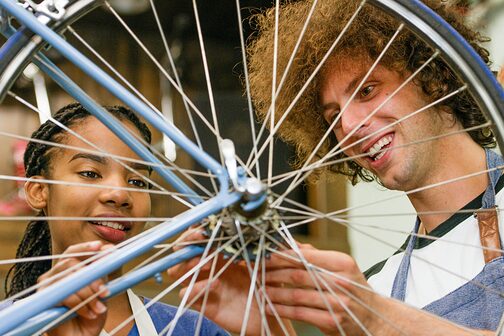 Berufsmesse Jugendliche in Ausbildung