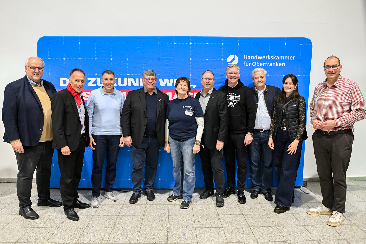 Gruppenbild der Organisatoren und Vertreter der Handwerkskammer für Oberfranken