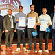 HWK-Präsident Matthias Graßmann, Kreishandwerksmeister Karl-Michael Hopf, Kammersieger Jonas Albrecht, Tim Laugsch, Elias Hauenstein und HWK-Hauptgeschäftsführer Reinhard Bauer