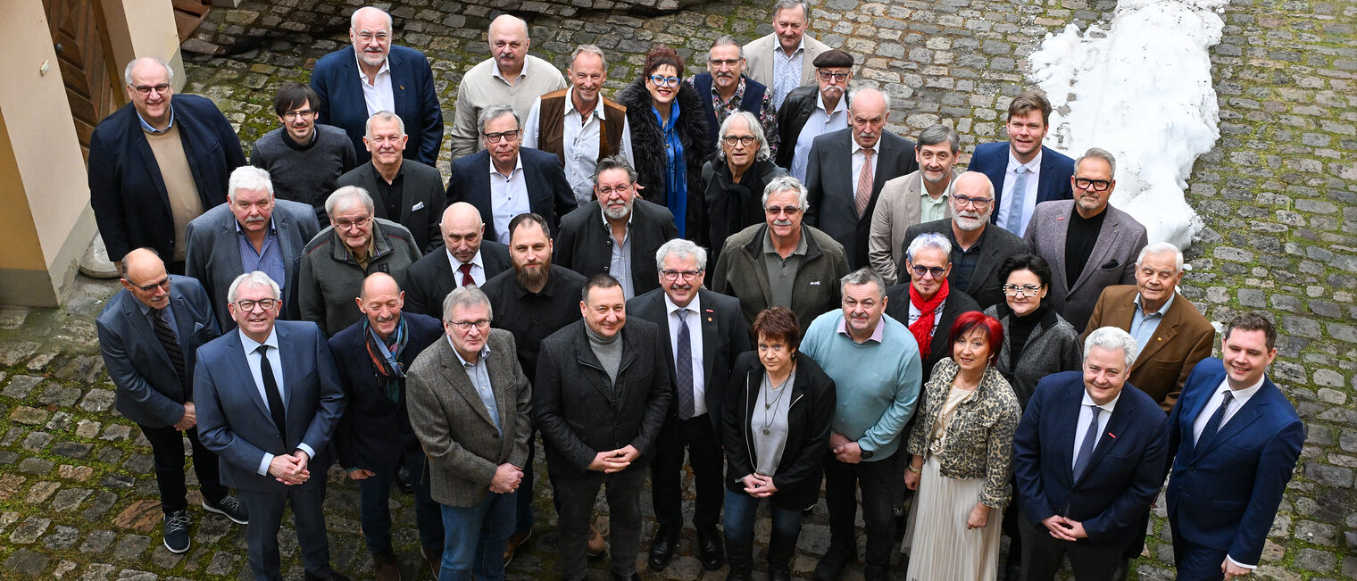 Gruppenbild der Goldenen Meisterinnen und Meister aus Bamberg