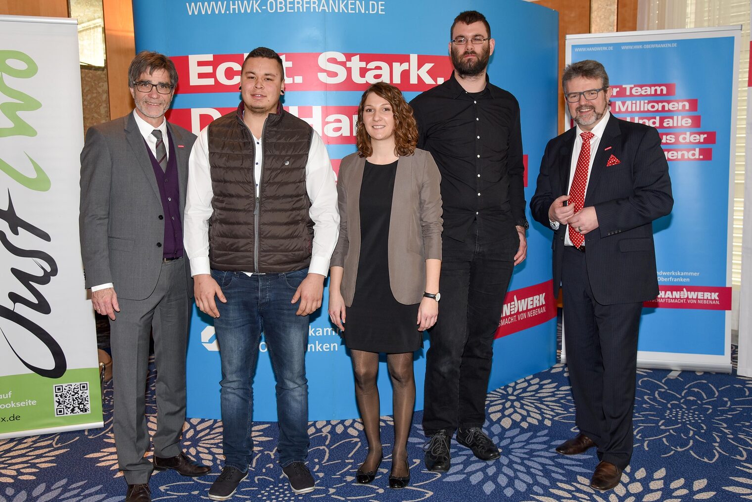Gruppenfoto Lichtenfels Bildunterschrift: Kammersieger Lichtenfels Stadt und Landv. l.: Hauptgeschäftsführer Thomas Koller, Robert Domschke, Anna-Maria Saller, Andreas Herbig und Präsident Thomas Zimmer. Nicht im Bild: Jan-Philipp Sievert. PLW 2016