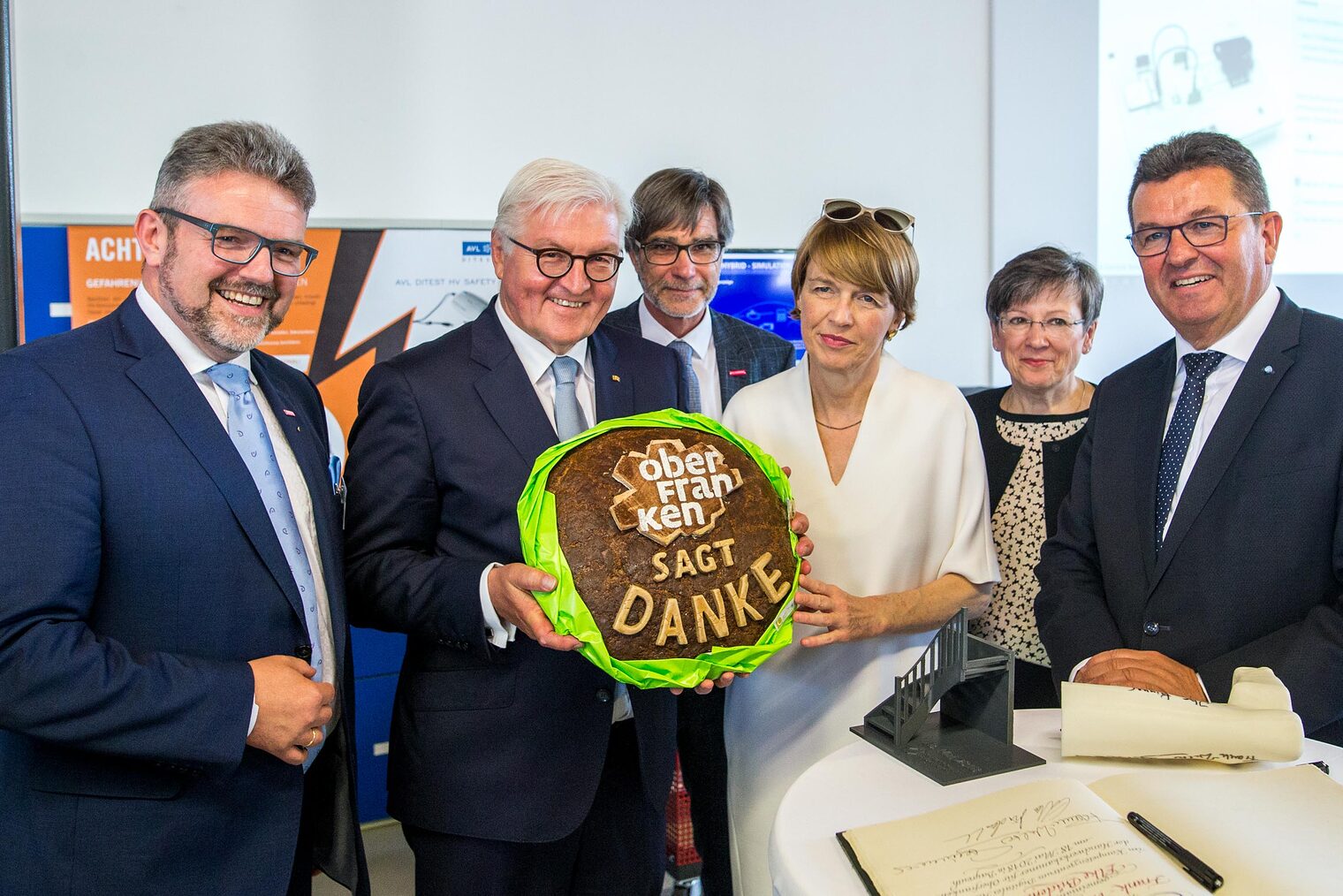 Bundespräsident Steinmeier an der HWK 17