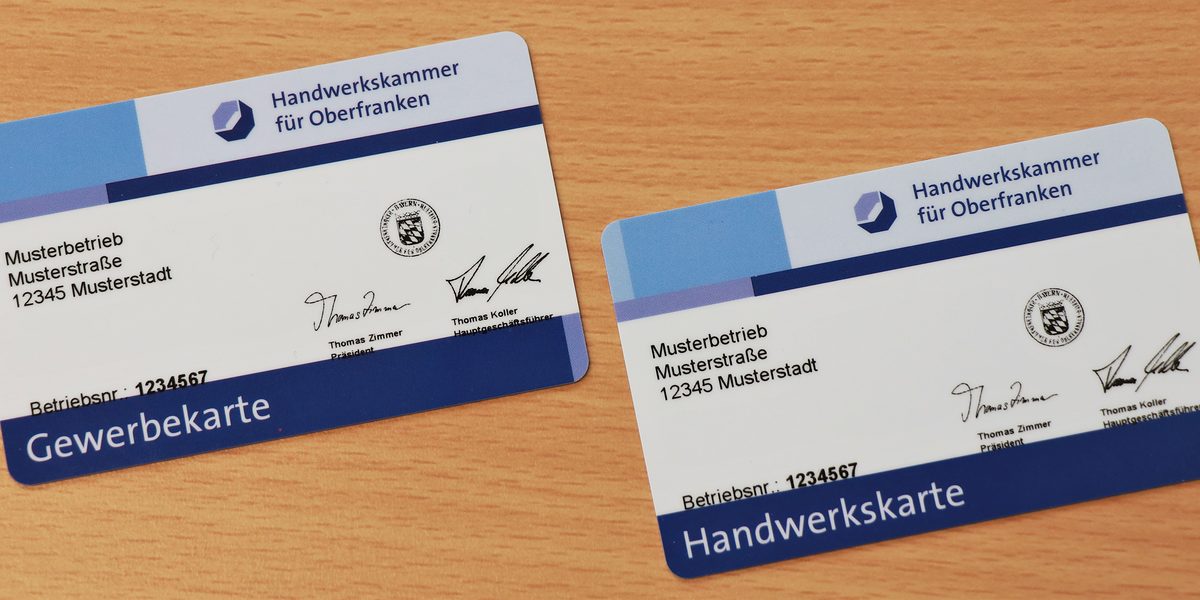 Der Tausch der Gewerbekarte in eine Handwerkskarte ist nun für alle Betriebe, die neu in der Anlage A der Handwerksrolle aufgenommen wurden, auf Antrag möglich. Der Tausch der Gewerbekarte in eine Handwerkskarte ist nun für alle Betriebe, die neu in der Anlage A der Handwerksrolle aufgenommen wurden, auf Antrag möglich.