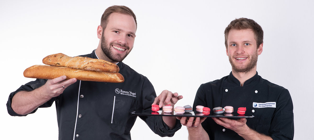 Sie sind die Garanten für die kombinierte Meisterschule des Bäcker- und Konditorhandwerks an der HWK für Oberfranken: Bäckermeister Ronny Vogel und Konditormeister Alexander Pleithner (von links).